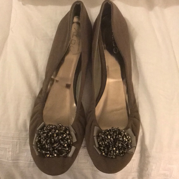 Cute Flats - Picture 1 of 6